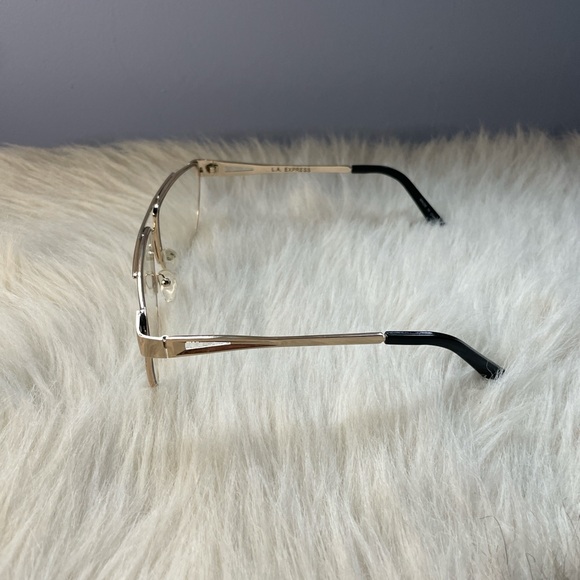 Gold Aviator Sunglasses - Picture 3 of 3